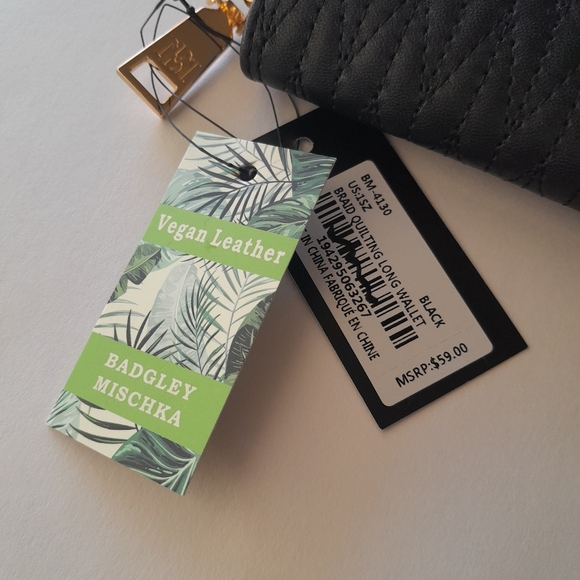 Badgley Mischka Braid Quilting Long Zip Around Wallet Black - Picture 7 of 10